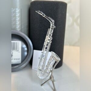 Swarovski Crystal Figurine Saxophone w/ Stand Musical Instrument 7477 007 MIB